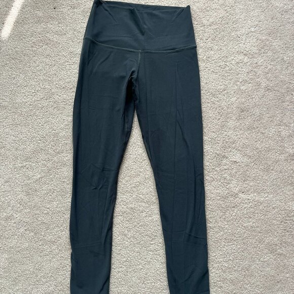 TNA Butter Cheeky Leggings - Picture 1 of 3